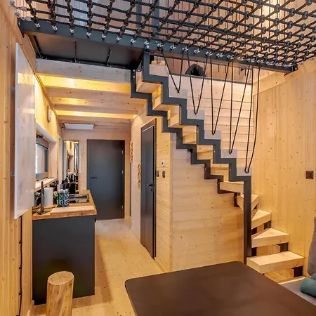 Lesna Kapiel منتجع