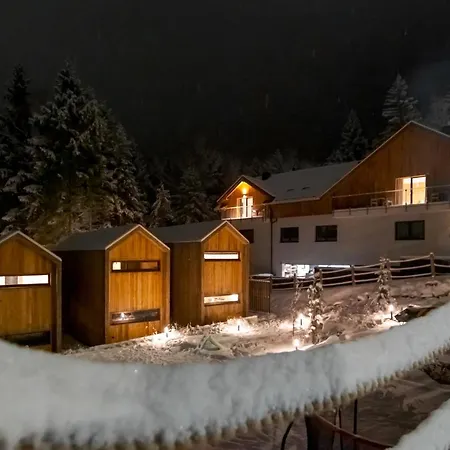 منتجع Lesna Kapiel *